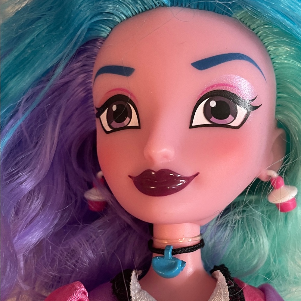 Disney Parks Exclusive Mad Hatter Doll - Picture 7 of 10